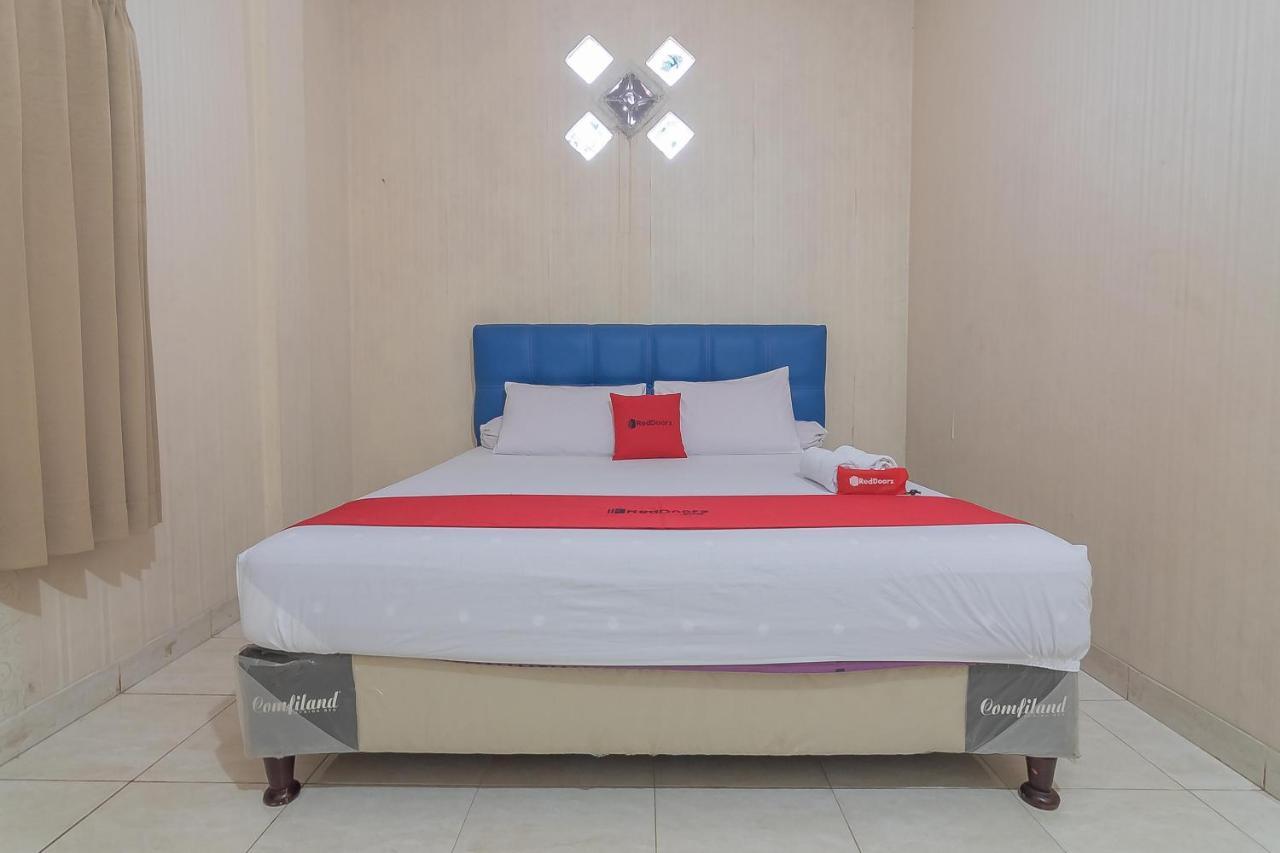 Reddoorz Syariah Near Terminal Batu Ampar 2 Hotel Balikpapan  Eksteriør billede