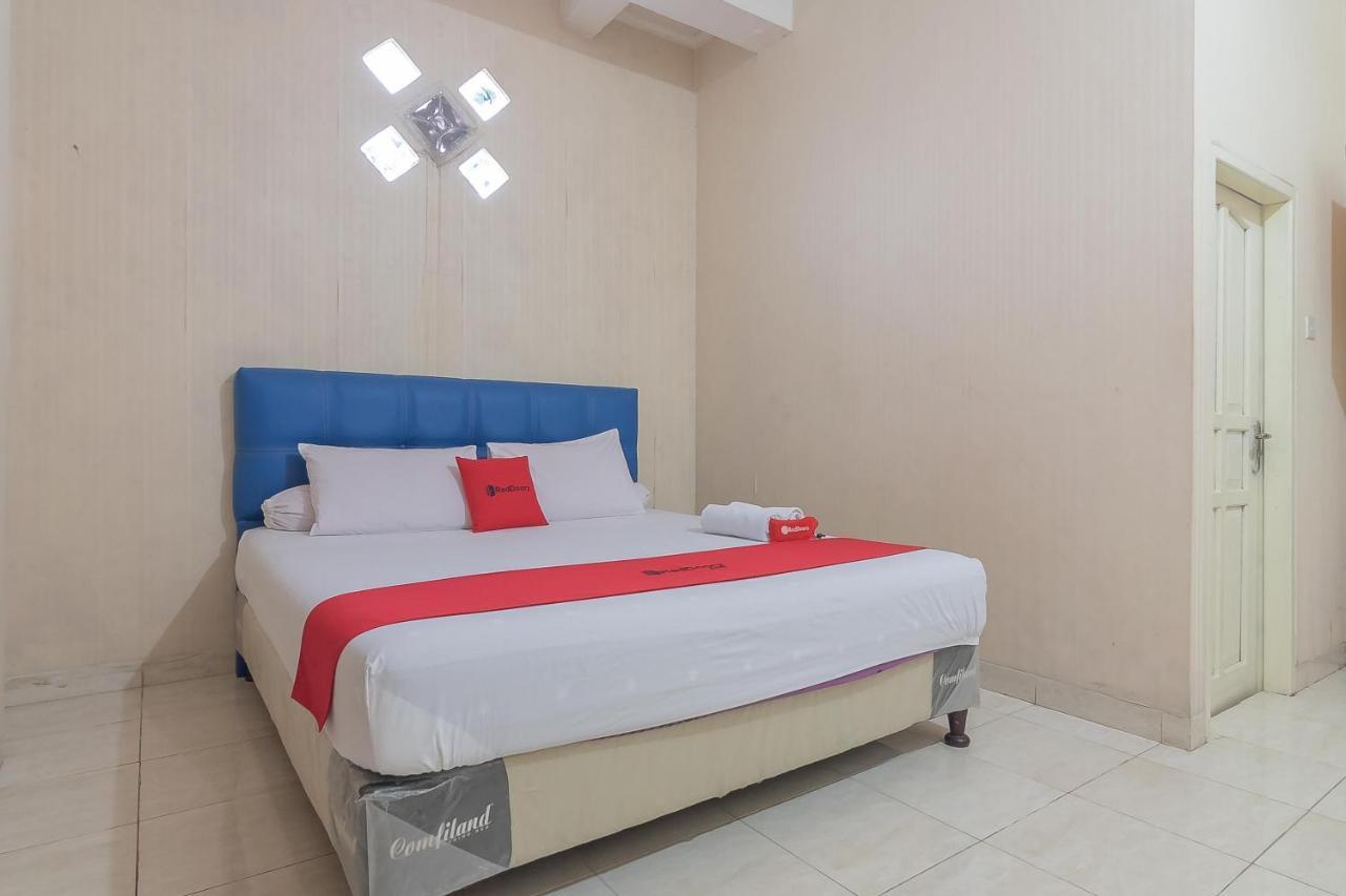 Reddoorz Syariah Near Terminal Batu Ampar 2 Hotel Balikpapan  Eksteriør billede
